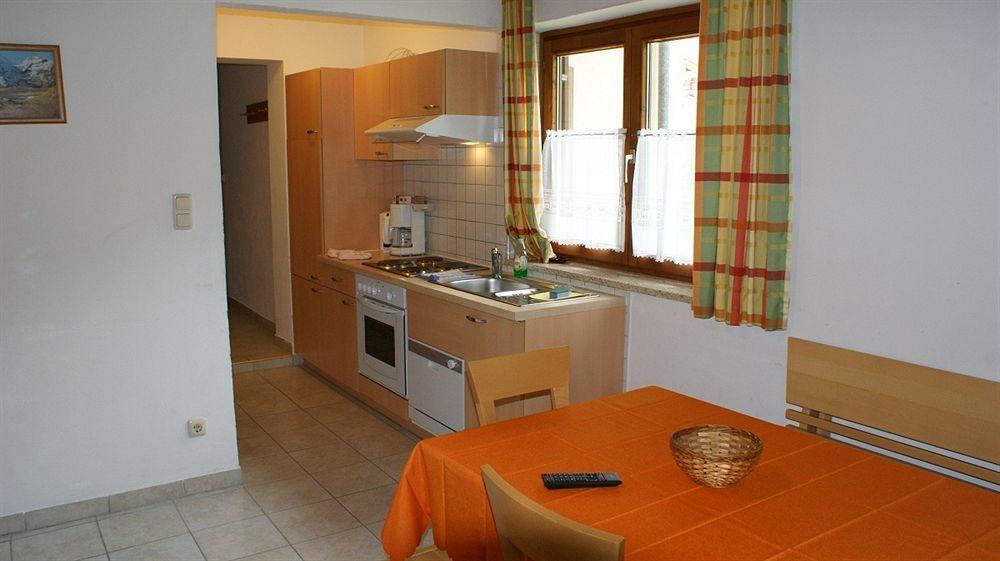 Landhaus Marlies Apartments Zell am See Exterior foto